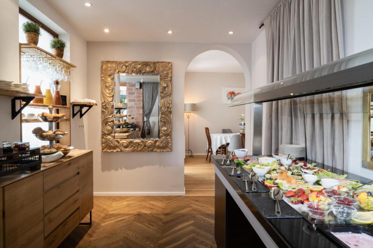 Winzerhotel Gumpoldskirchen Ngoại thất bức ảnh