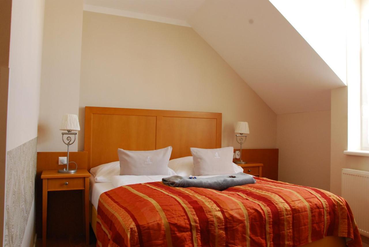 Winzerhotel Gumpoldskirchen Ngoại thất bức ảnh