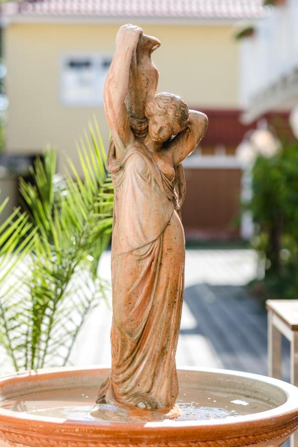 Winzerhotel Gumpoldskirchen Ngoại thất bức ảnh