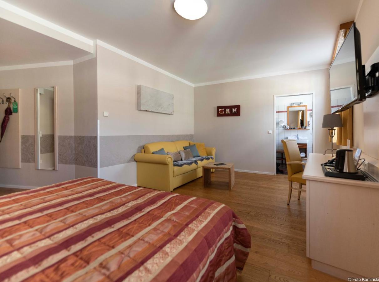 Winzerhotel Gumpoldskirchen Ngoại thất bức ảnh