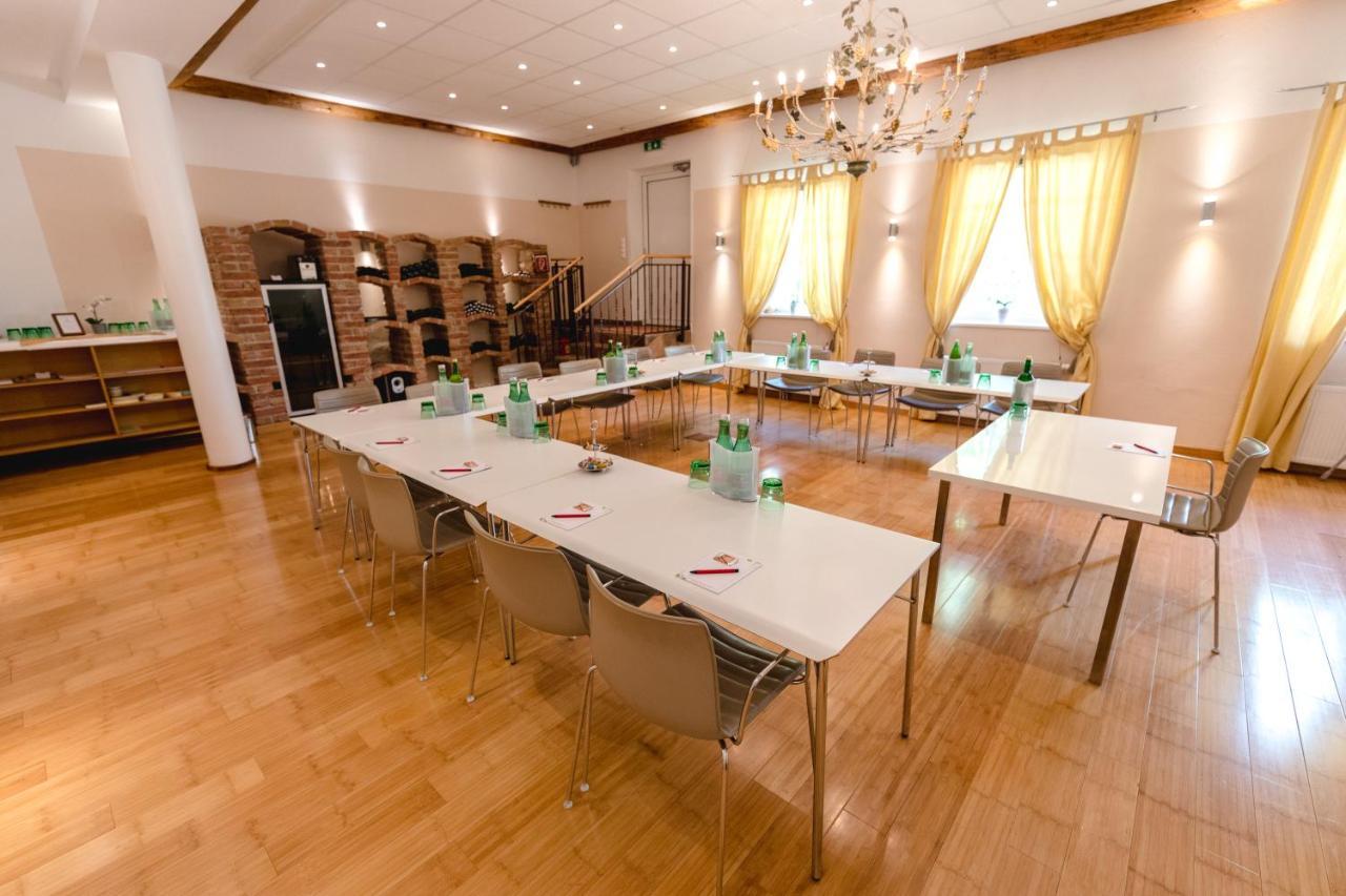 Winzerhotel Gumpoldskirchen Ngoại thất bức ảnh